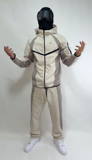 Chándal Nike Hombre Beige y Gris