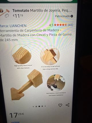 Martillo de carpintería de madera