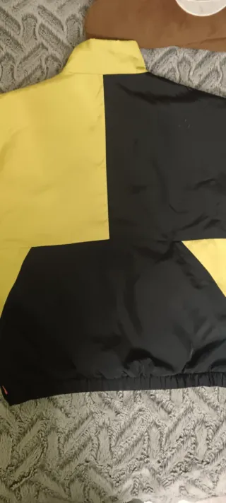 Chaqueta Zara Canguro 8 años