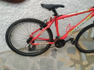 Bicicleta OTTE GP300 Roja