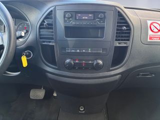 Mercedes-Benz Vito 116 CDI Largo 2022 - 8 PLAZAS