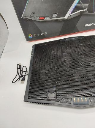 Mars Gaming MNBC5, Base Refrigeradora y Stand XL, 6X Ventiladores con Control Digital, Iluminación ARGB, Stand Ergonómico 7 Posi