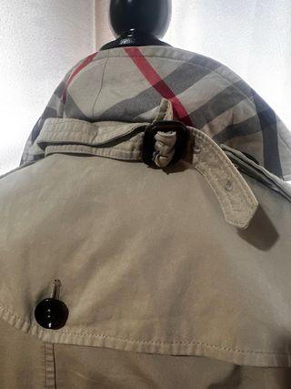 Gabardina Burberry original confeccionada en algod