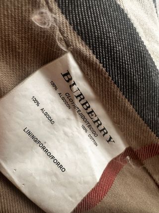 Gabardina Burberry original confeccionada en algod