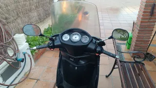 Peugeot Geopolis 125cc - 12.000 km