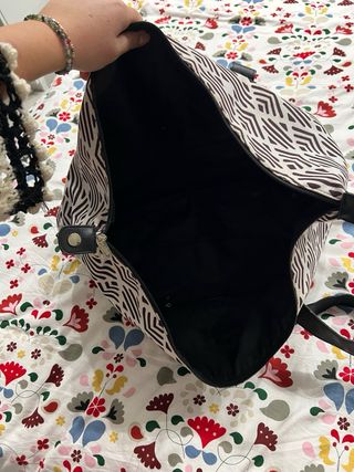 Bolsa GHD Grande Negra y Blanca