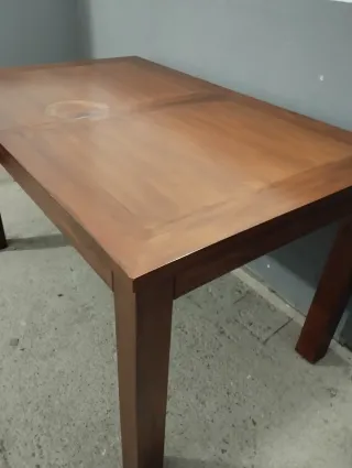 Mesa comedor madera maciza Teka americana