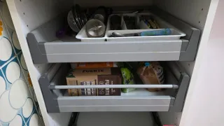 Mueble de cocina blanco.