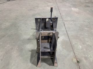 Soporte Rueda de Repuesto Camiones