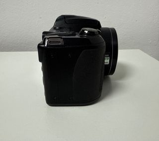 Cámara Nikon Coolpix L310 Negra