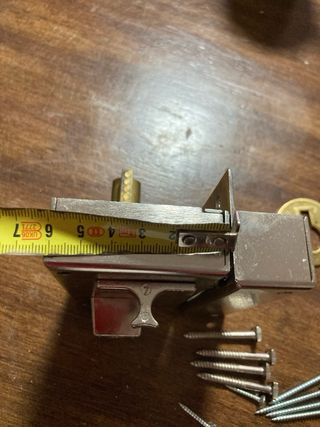 Cerradura CVL sobreponer mano derecha