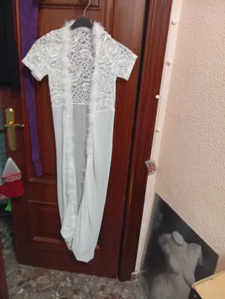 Cubre camisón encaje y plumas