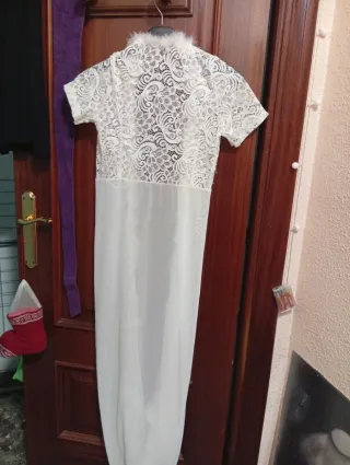 Cubre camisón encaje y plumas