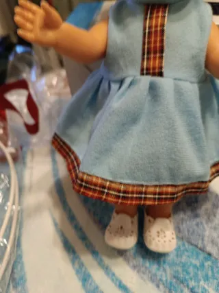 Muñeca y Gemelos Antiguos