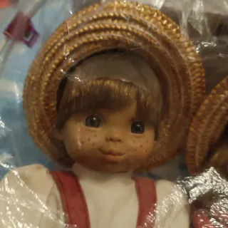 Muñeca y Gemelos Antiguos