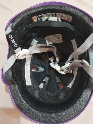 Patines y Casco Morado