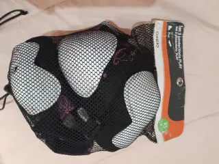 Patines y Casco Morado