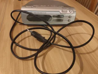 Radio Despertador Sony Dream Machine ICF-C273