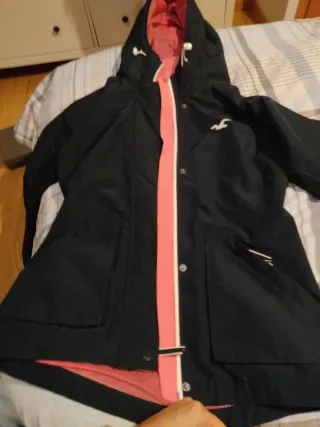 Chaqueta Hollister All-Weather Talla M