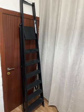 Escalera aluminio 7 peldaños