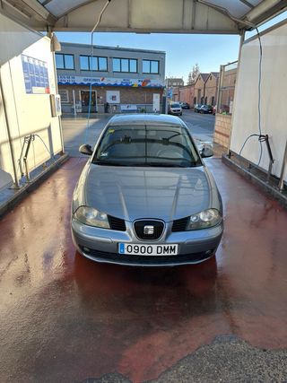 SEAT Ibiza 2004