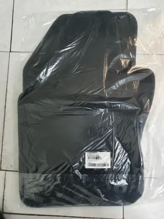 Juego Alfombrillas Jeep Renegade