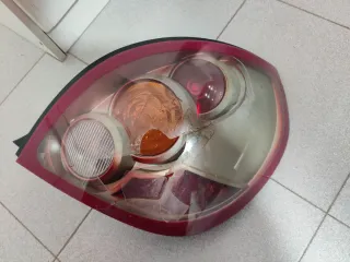 Nissan Almera N16 Piloto trasero derecho