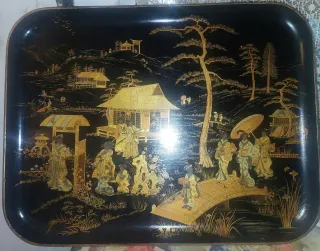 Bandeja Antigua Lacada Dorada Papiermache