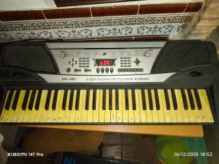 Teclado Electrónico MK-980 61 Teclas