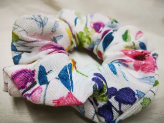 Conjunto Pulsera Monedero y Coletero Artesanal