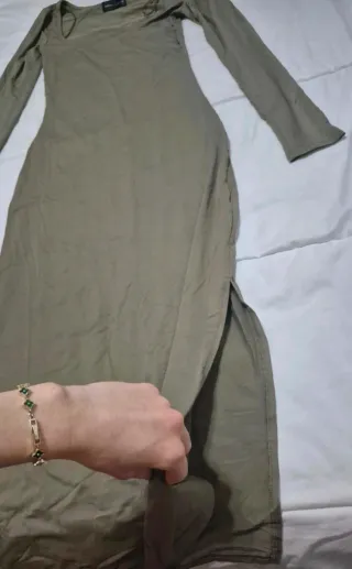 Vestido largo ajustado manga larga