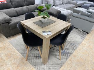 Comedor nuevo económico con mesa y sillas nórdicas