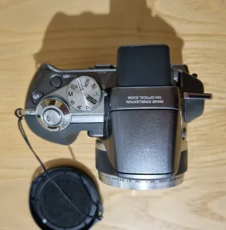 Macchina fotografica Olympus SP-550UZ 18x