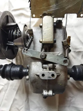 Caja de cambios coche sin carnet