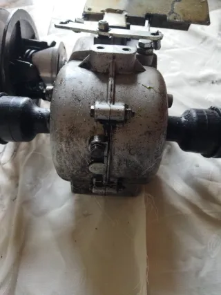 Caja de cambios coche sin carnet