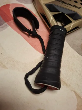 Bullpadel Vertex 04 W 2025