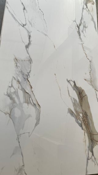 Placa PVC Decorativa Oro y Blanco