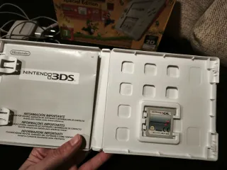 Nintendo 2DS Edición Especial + 2 juegos de Mario