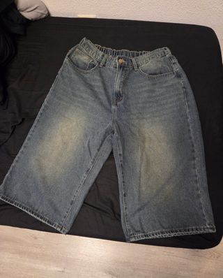 Pantaloncini pirata in stile vintage