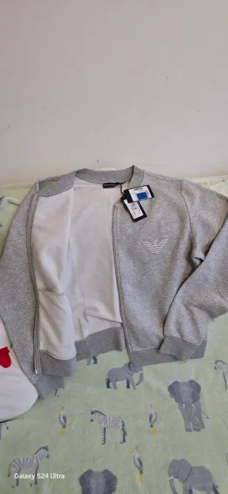 Sudadera Emporio Armani Gris L/XL Nueva