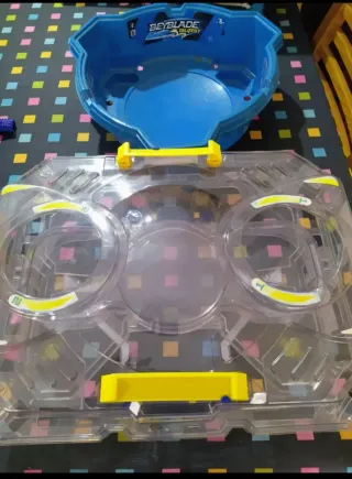 Lote de 9 peonzas y lanzadores