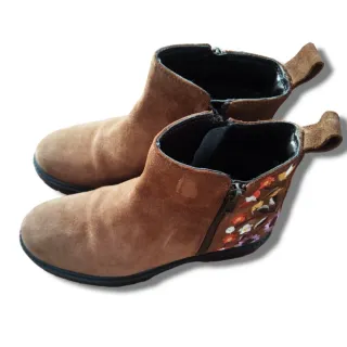 Botas ante piel T38 NUEVAS marrones borreguito