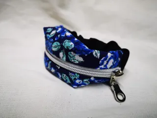 Conjunto Pulsera Monedero y Coletero Artesanal