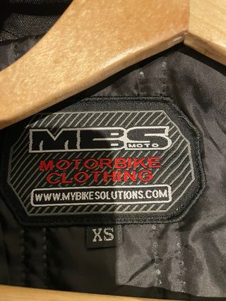 Chaqueta Moto Mujer Negra y Rosa