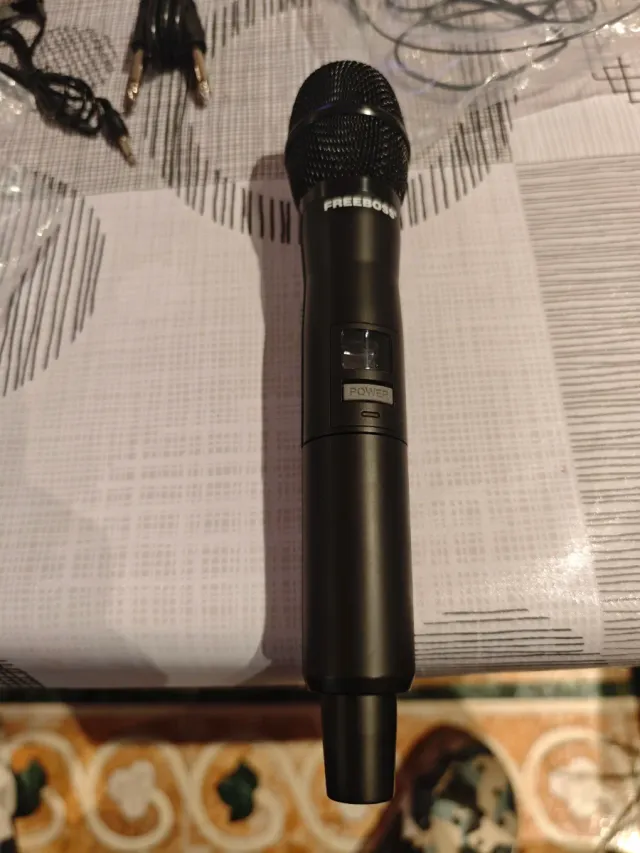 Microfoni wireless UHF FB-U35 Freeboss