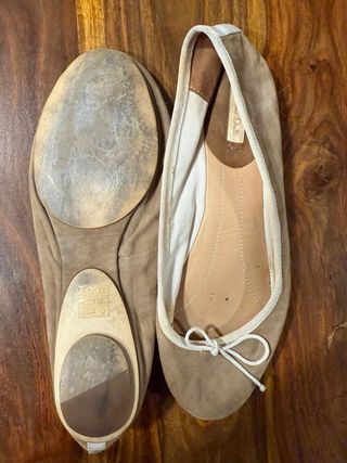 Manoletinas ante Massimo Dutti Marrón