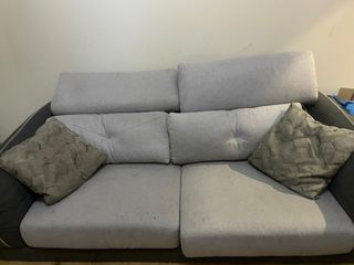 Sofá de diseño gris.Recoger domicilio