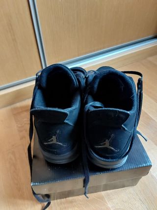 Sneakers Jordan 4 Black Cat Taglia 44