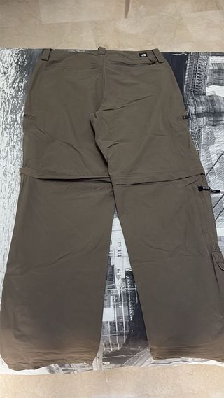 Pantalones The North Face convertibles Talla M