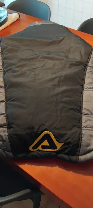 Chaquetón deportivo de niño Talla M de niño